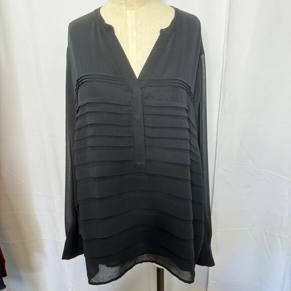 Calvin Klein 2X Black Pintuck Chiffon V-Neck Tunic Blouse Plus Size - Picture 2 of 6